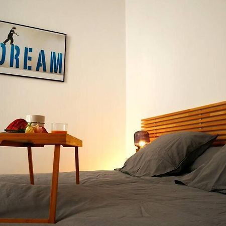 Appartement P2 De Charme - Centre-Ville نيم المظهر الخارجي الصورة
