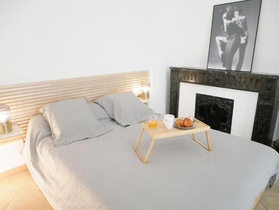 Appartement P2 De Charme - Centre-Ville نيم المظهر الخارجي الصورة