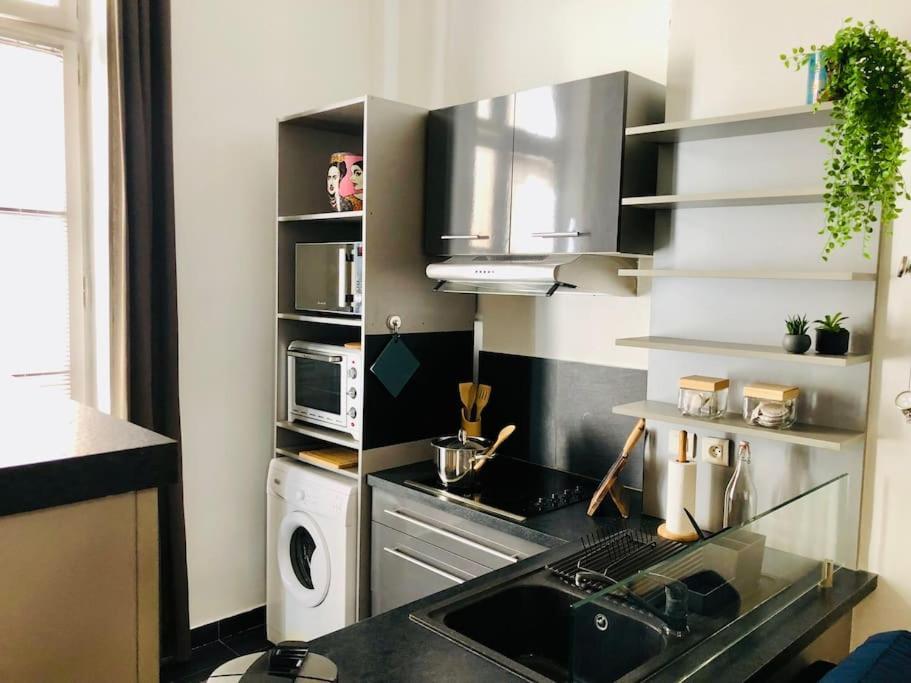 Appartement P2 De Charme - Centre-Ville نيم المظهر الخارجي الصورة